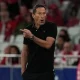 O treinador do SL Benfica, o Roger Schmidt manda forte manda forte insulto ao Sporting de Amorim, e viralizou.